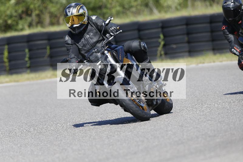 /48 25.08.2025 Cornu Master School ADR/gruen-vert/8